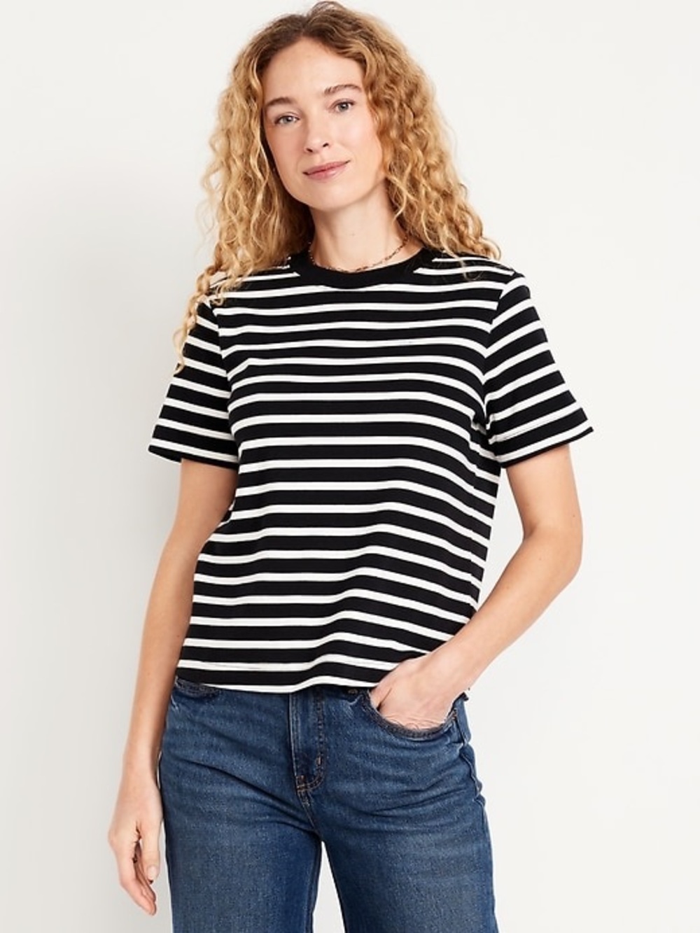 Old Navy Black & White Striped Short-Sleeve Tee